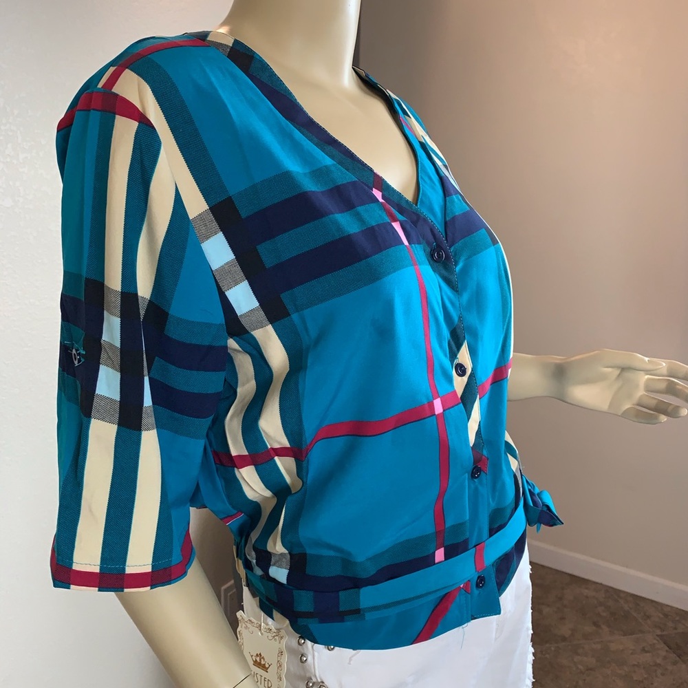 Blue Button blouse - Picture 10 of 15